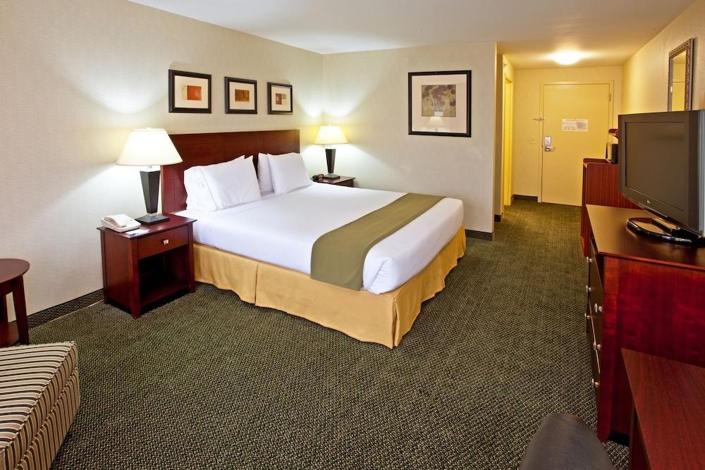 Holiday Inn Express Radcliff Fort Knox By Ihg Экстерьер фото