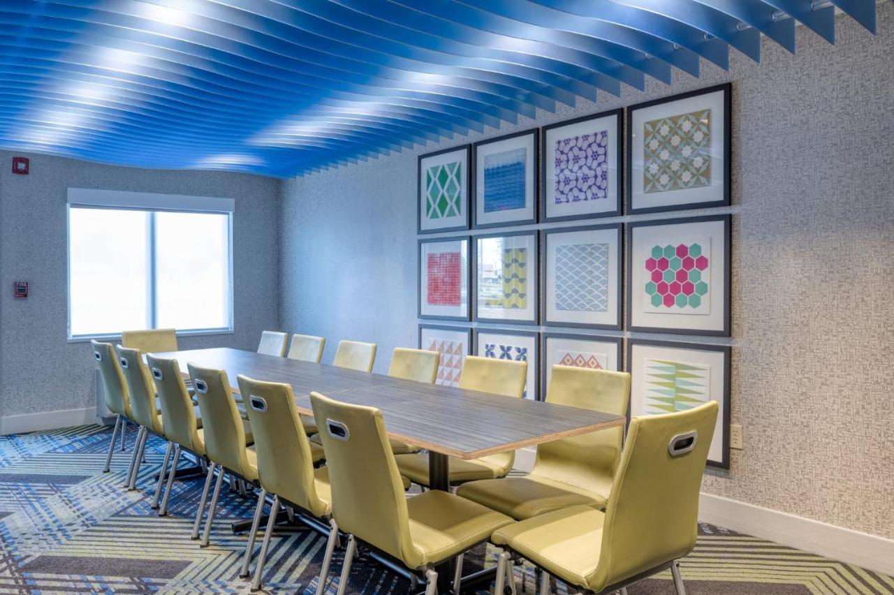 Holiday Inn Express Radcliff Fort Knox By Ihg Экстерьер фото