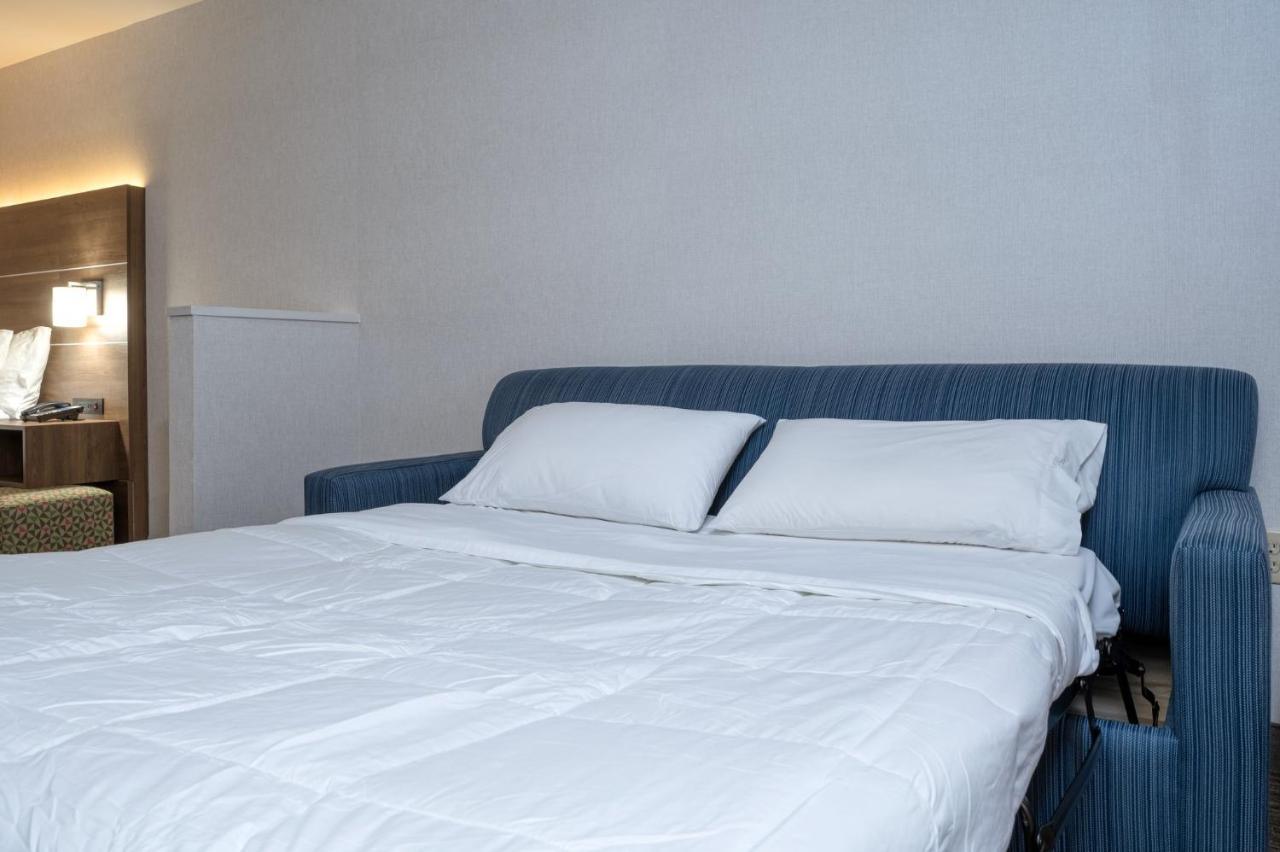 Holiday Inn Express Radcliff Fort Knox By Ihg Экстерьер фото