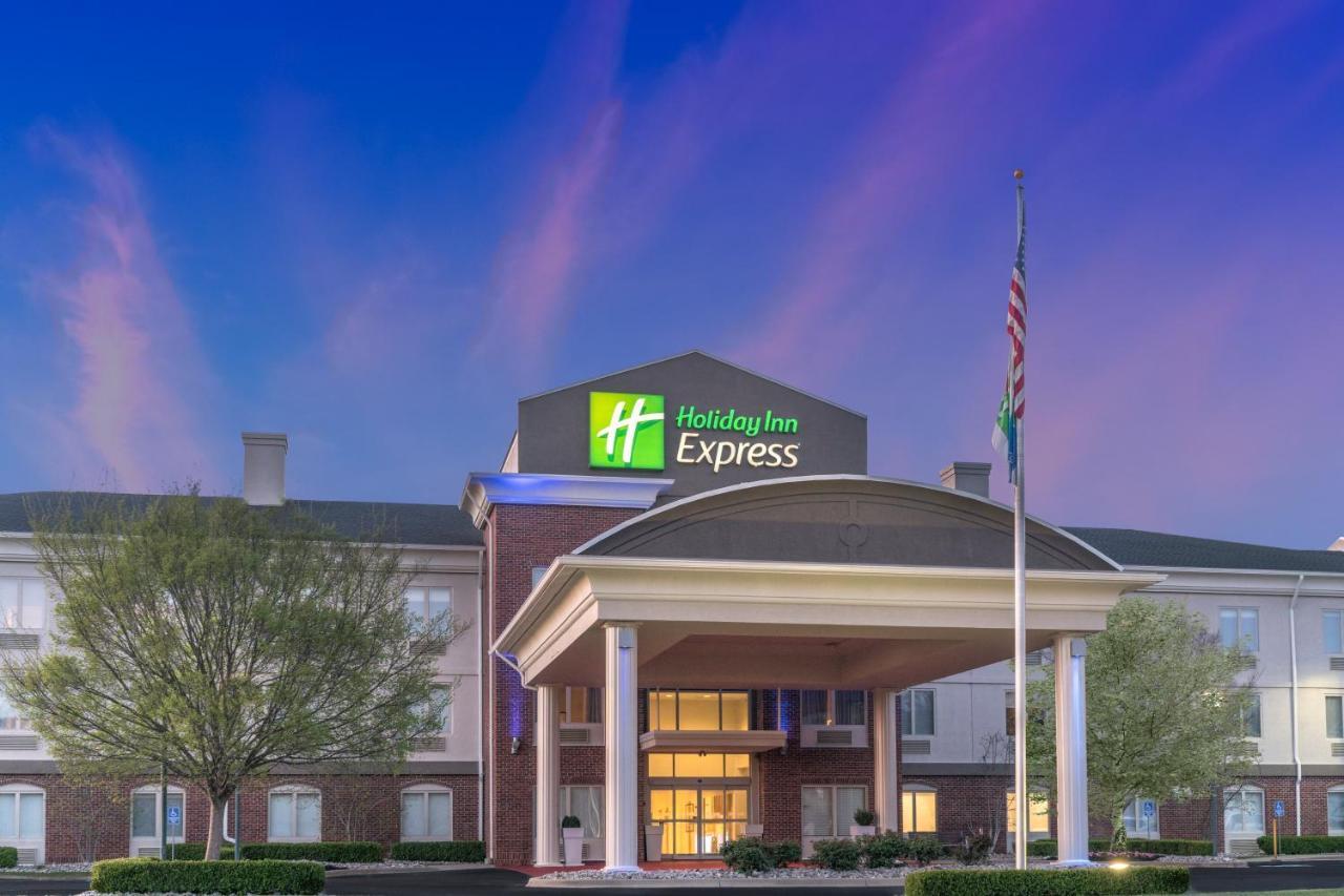 Holiday Inn Express Radcliff Fort Knox By Ihg Экстерьер фото