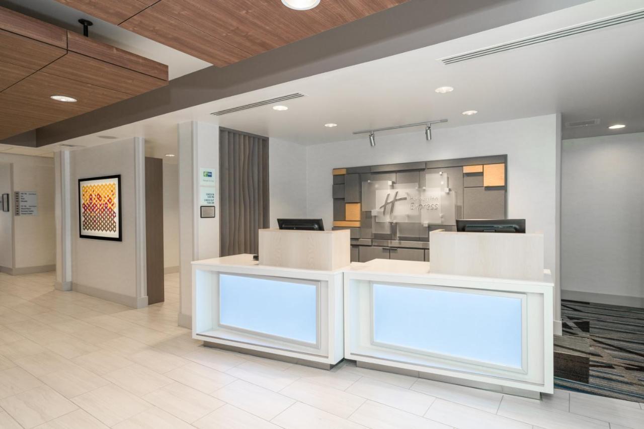 Holiday Inn Express Radcliff Fort Knox By Ihg Экстерьер фото